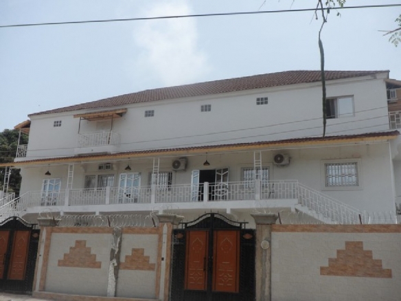 2 & 4 bedroom furnished apartment in kotu Gambia