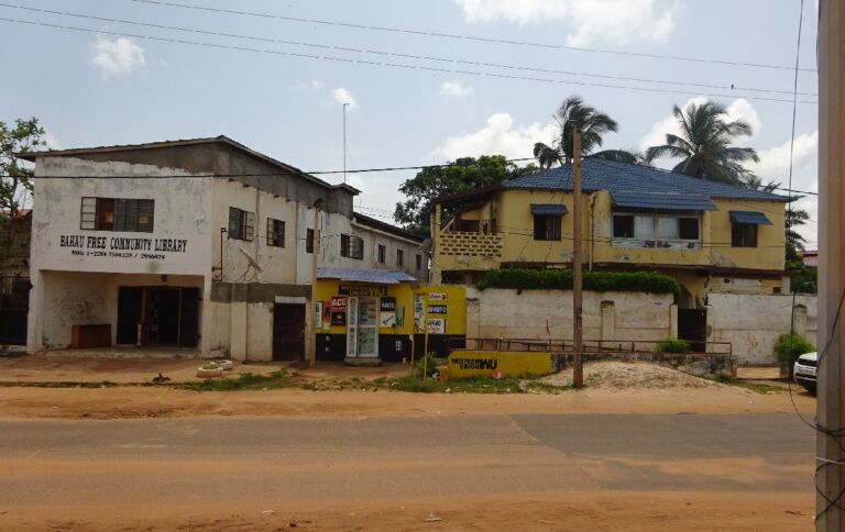 Bakau property for sale